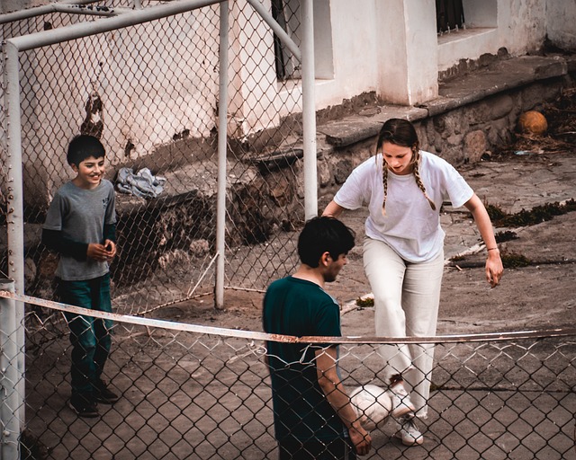 相较之下 相较之下